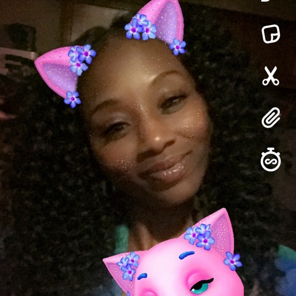 Meet your Posher, Mesha - Picture 2 of 2